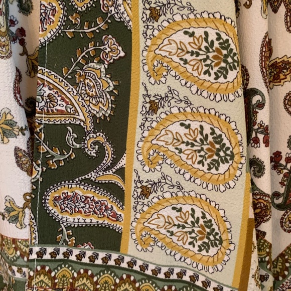 Earthbound Trading Boho Wrap - Picture 2 of 3